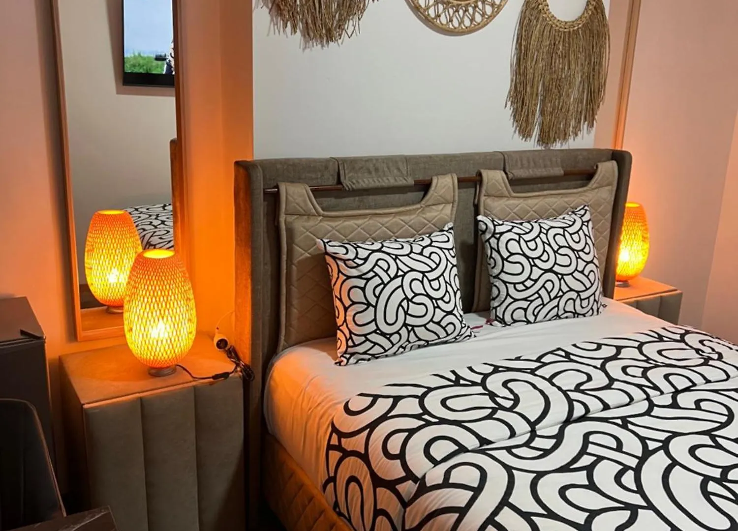 Kwatera prywatna Cozy Havens In The Heart Of Brussels City Belgia